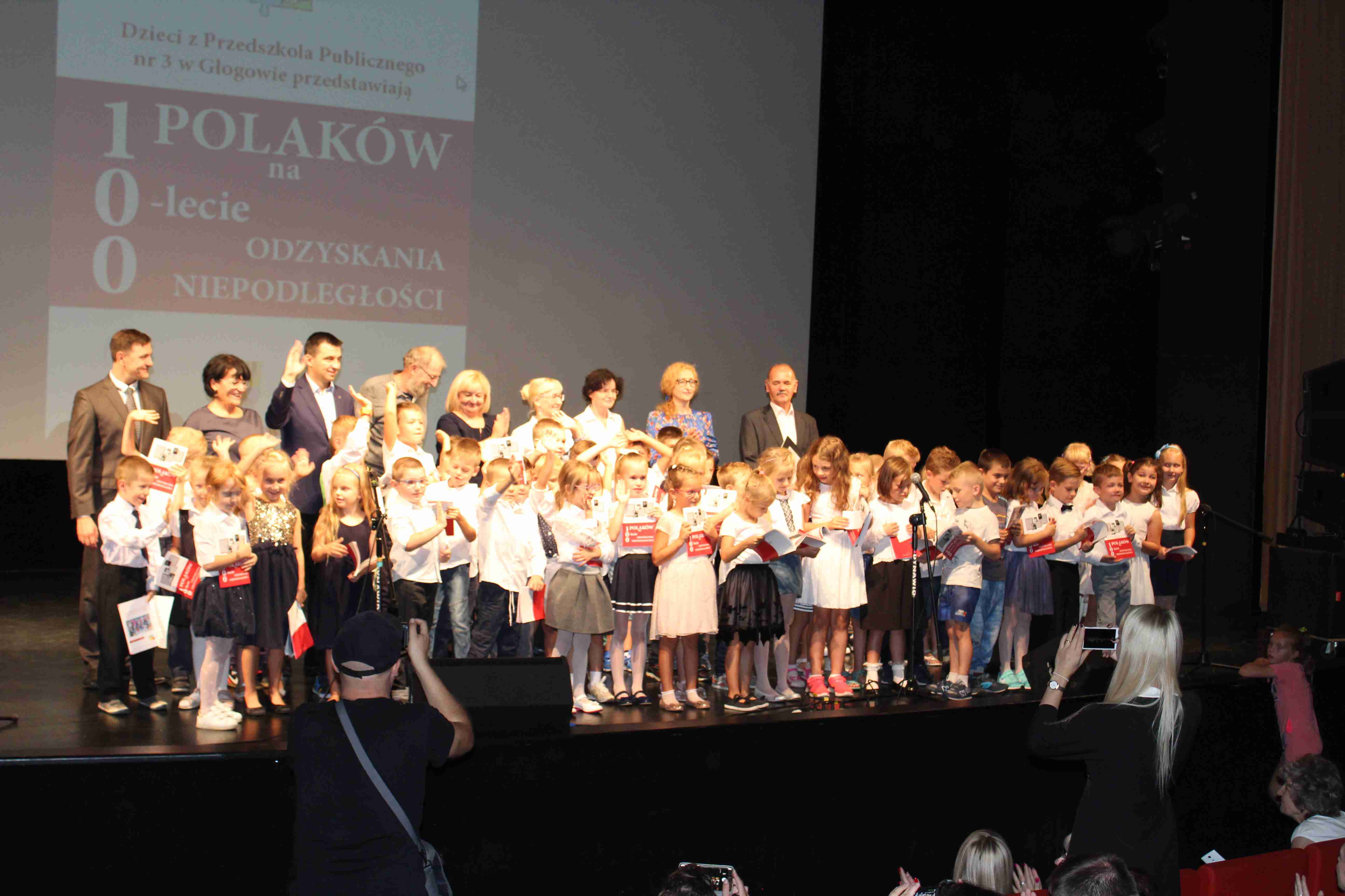 Głogowskie przedszkolaki dla Niepodległej