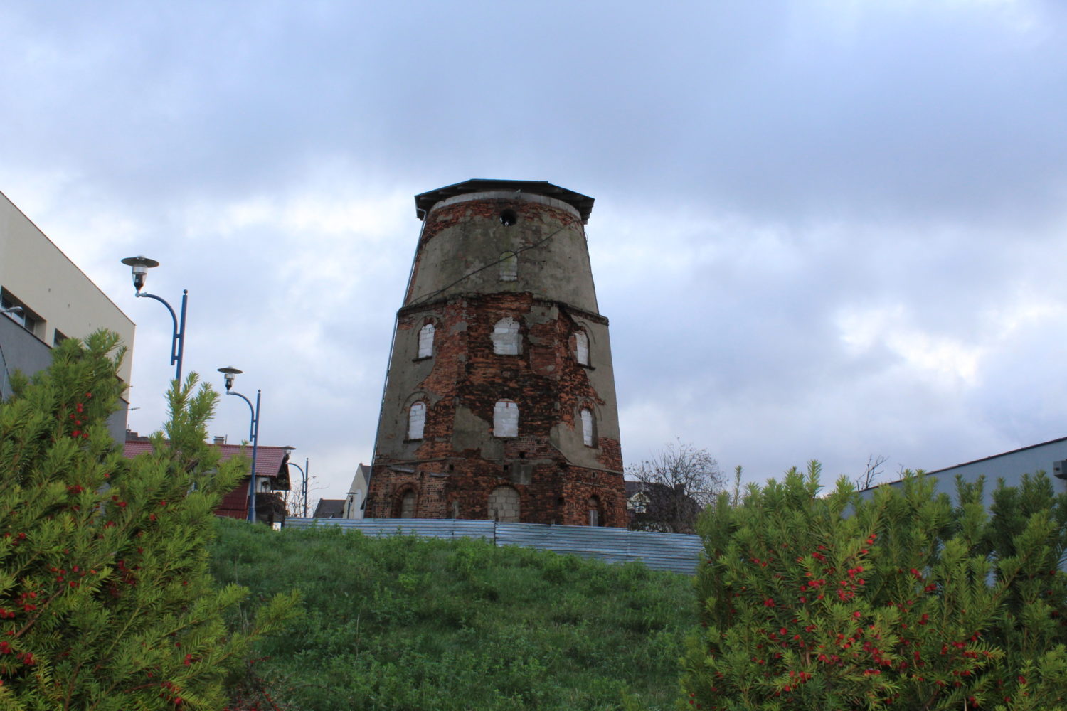 Kto przebuduje polkowicki wiatrak?