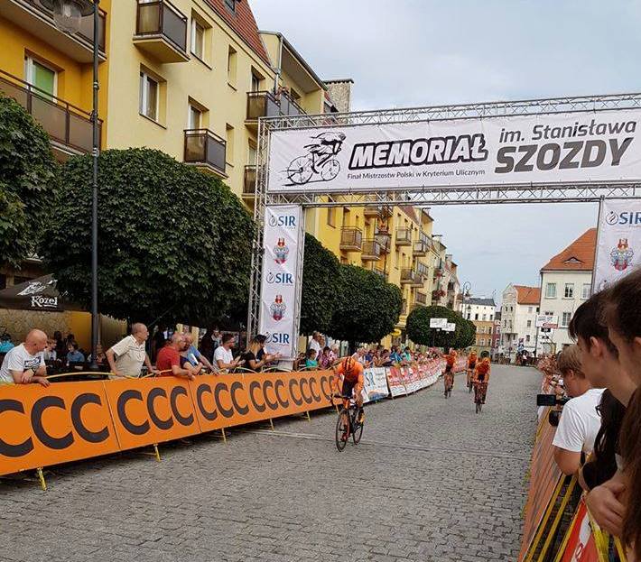 Całe podium dla kolarzy CCC