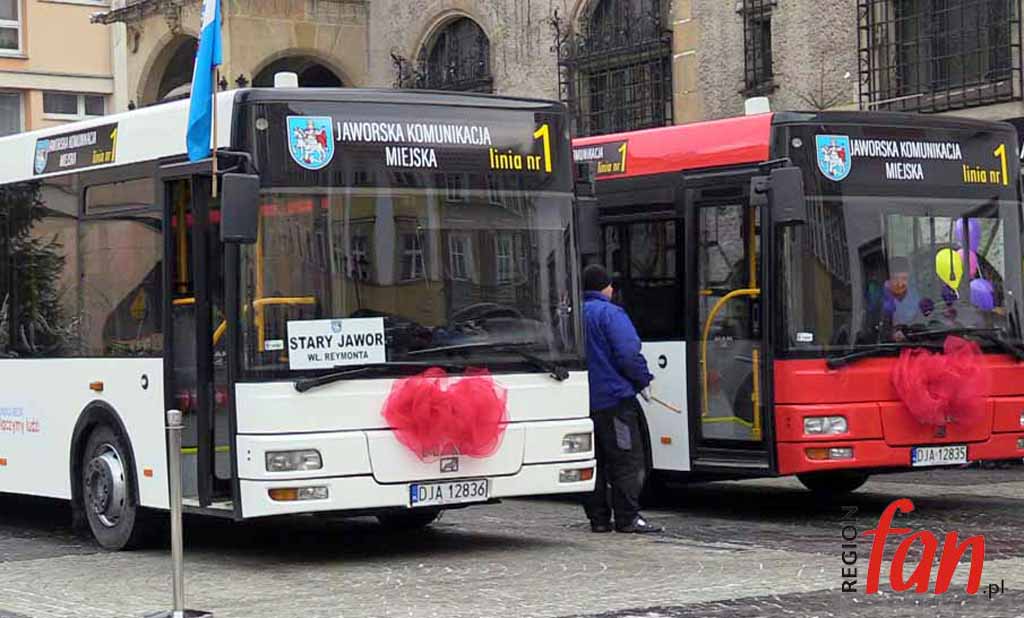 Bezpłatna komunikacja dowiezie na cmentarz