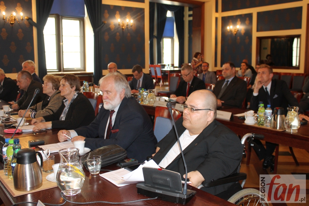 Potrzebny będzie koalicjant