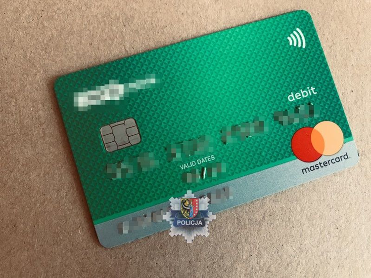 Ukradł portfel i posłużył się cudzą kartą