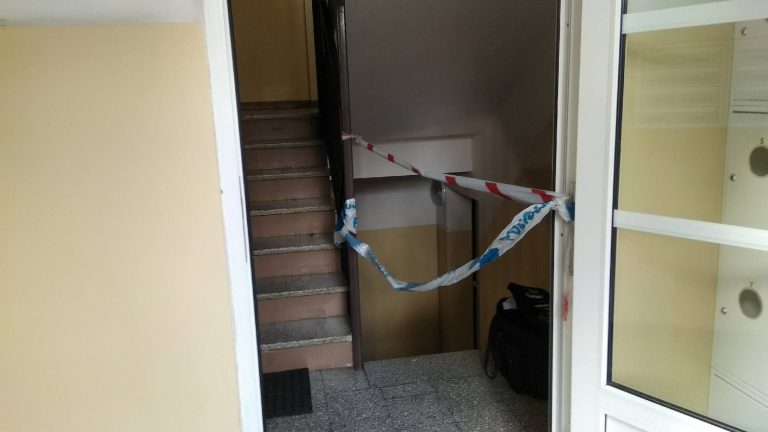 Poranna eksplozja w bloku. Jedna osoba zatrzymana (WIDEO)