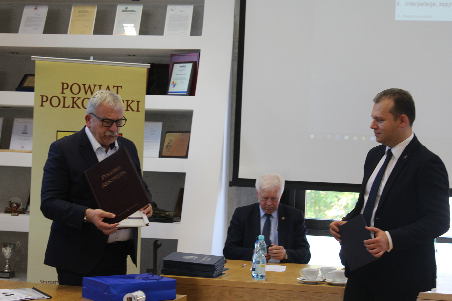 Radni powiatu polkowickiego podziękowali za współpracę (FOTO)