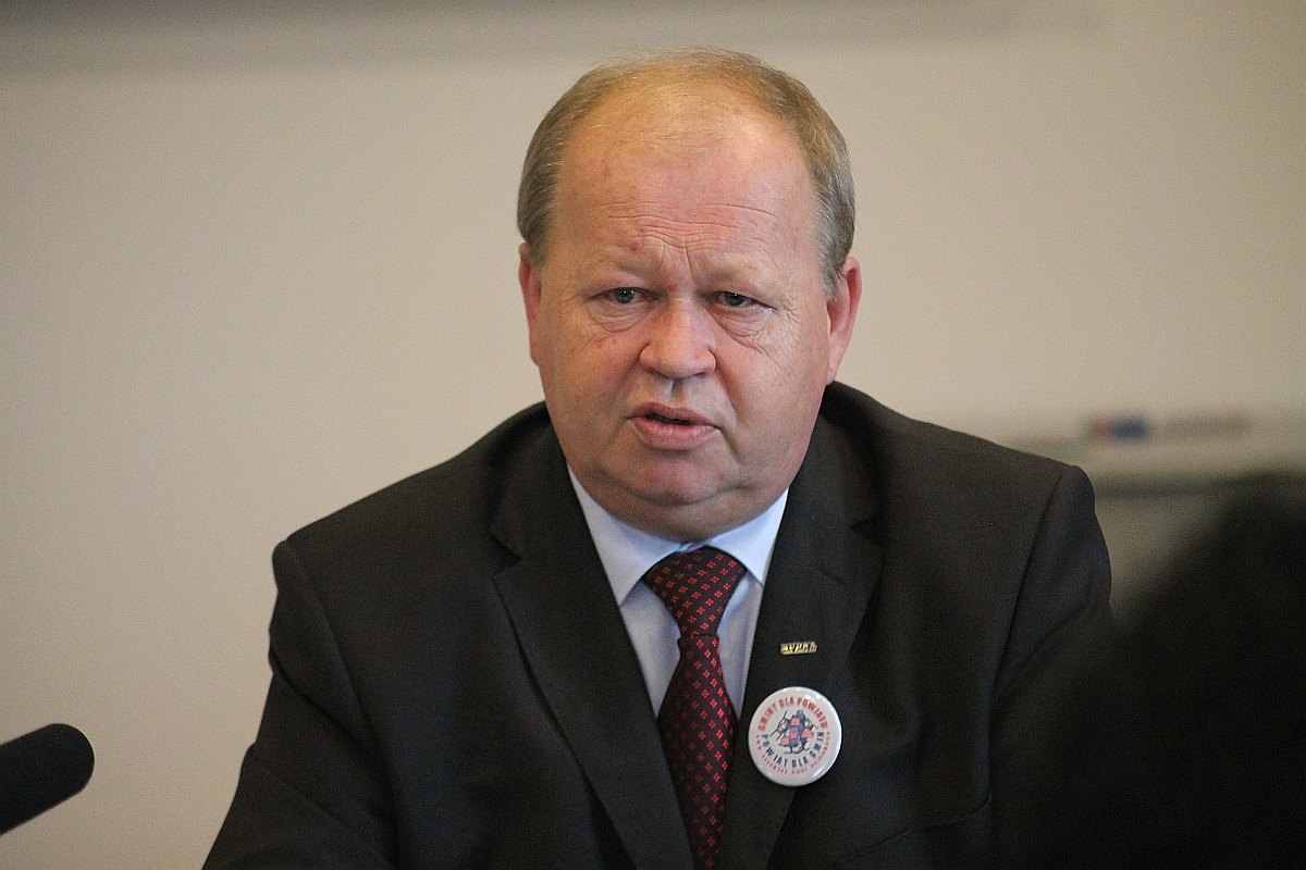 Wójt skazany, gmina sparaliżowana (WIDEO)