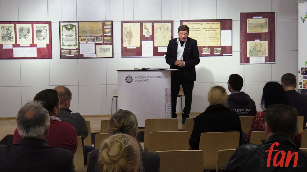 Rabusie w muzeum (WIDEO)