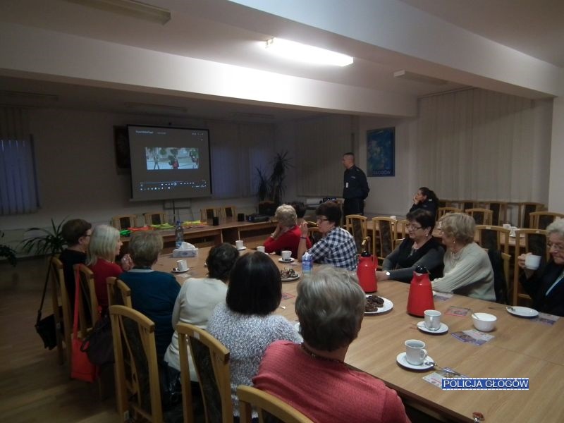 Seniorzy na komendzie