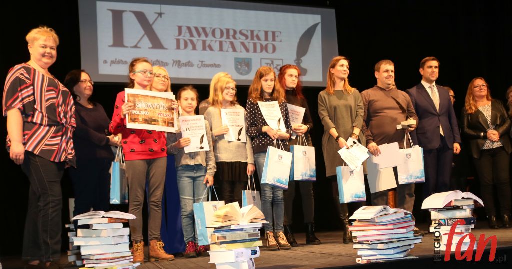 Napisali dyktando – trafią do telewizji (FOTO)