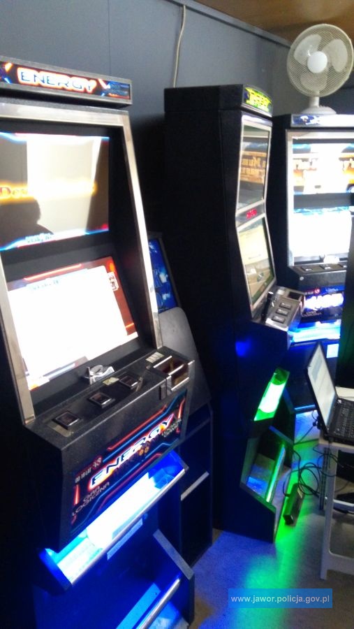 Zlikwidowali nielegalny salon gier w Złotoryi