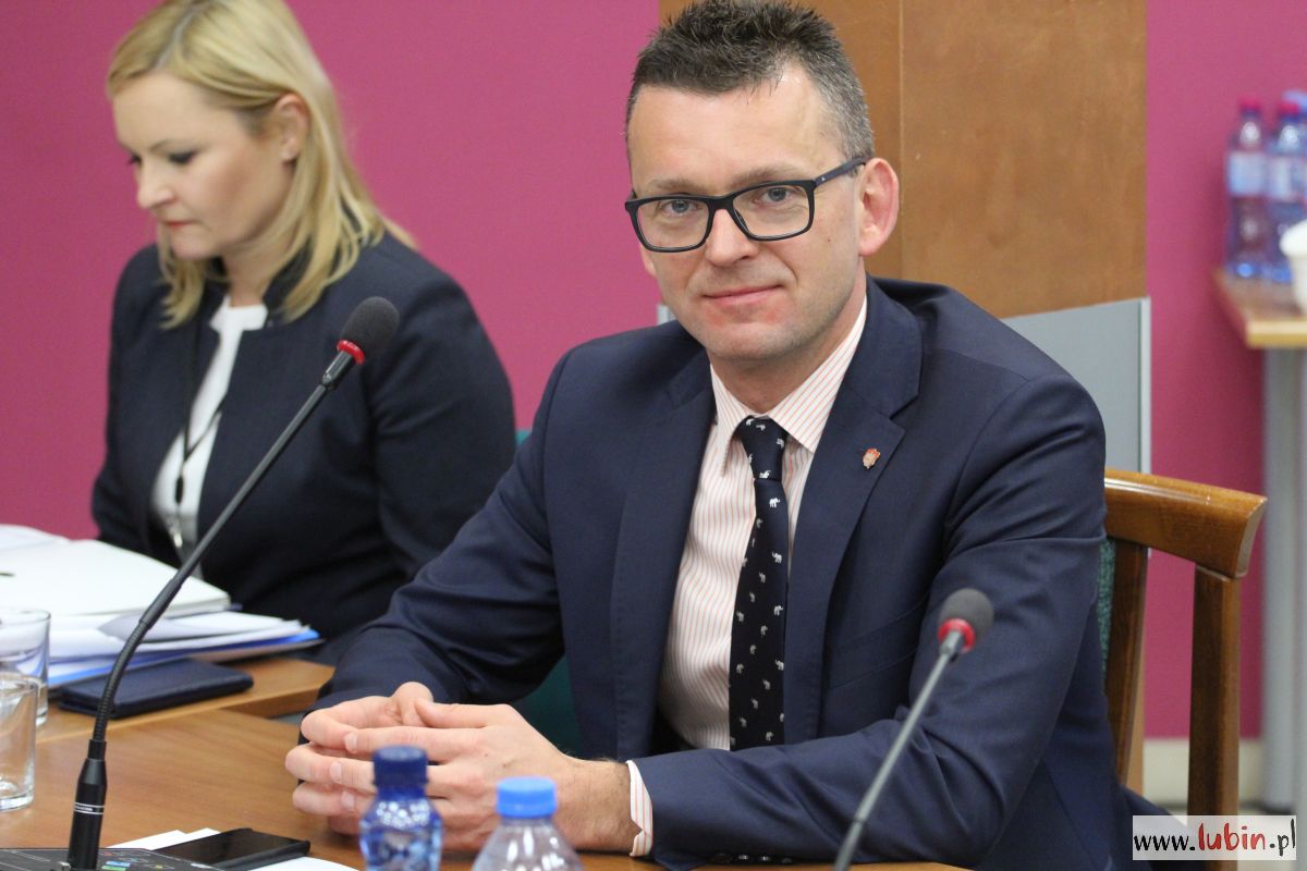 Pociągi pod nowym nadzorem