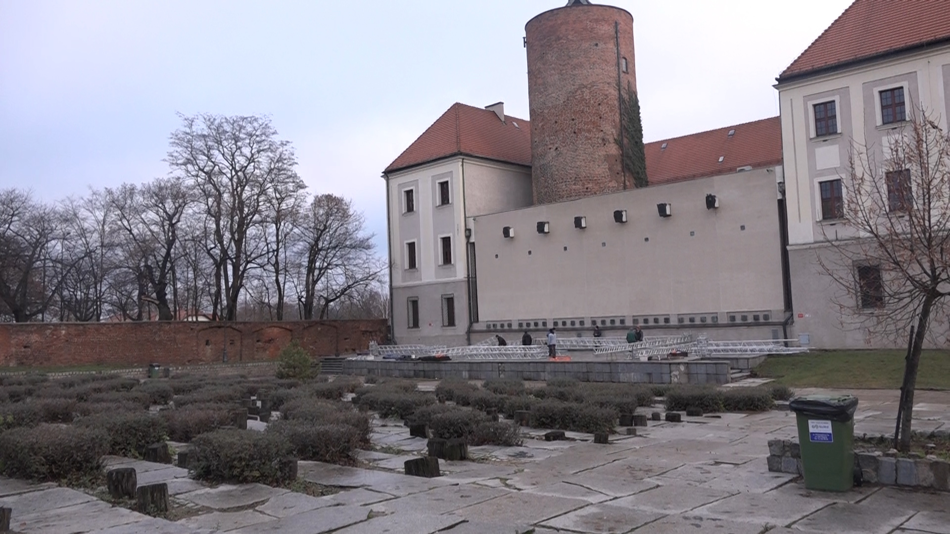 Sylwester znów pod Zamkiem (WIDEO)