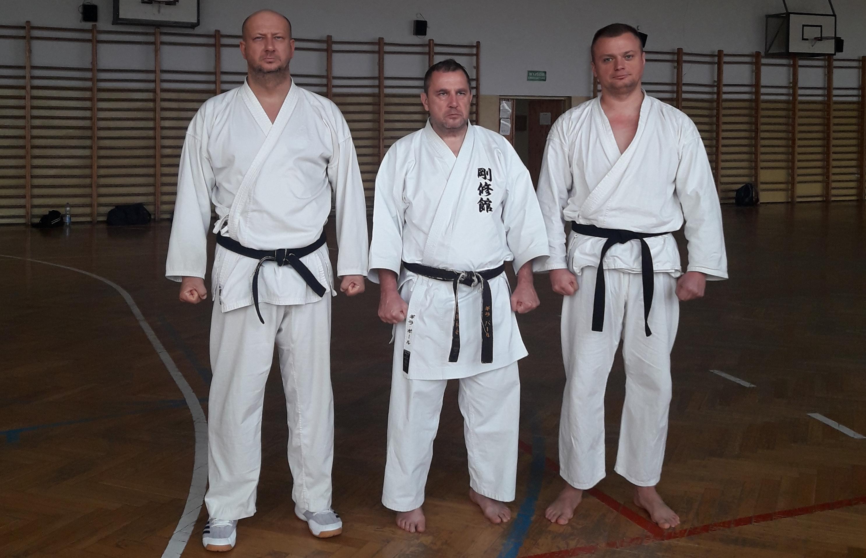 Shihan Pál Gila szkolił miejscowych wojowników