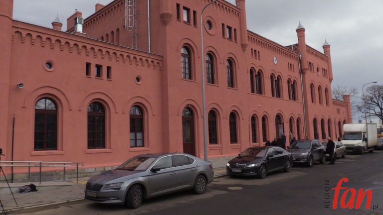 Dworzec PKP w Jaworze oficjalnie otwarty (FOTO, WIDEO)