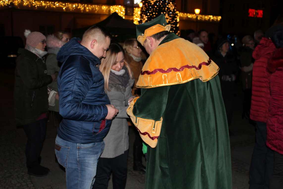 Nadal kultywują XVI-wieczną tradycję (FOTO)