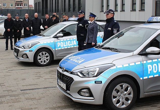 Nowe radiowozy dla dzielnicowych