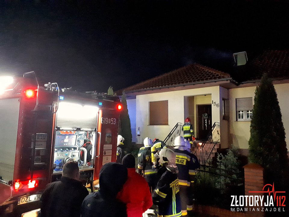Pożar domu, gaz i powalone drzewo (FOTO)