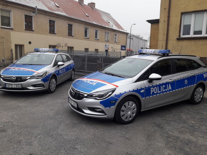 Policja ma nowe radiowozy (FOTO)