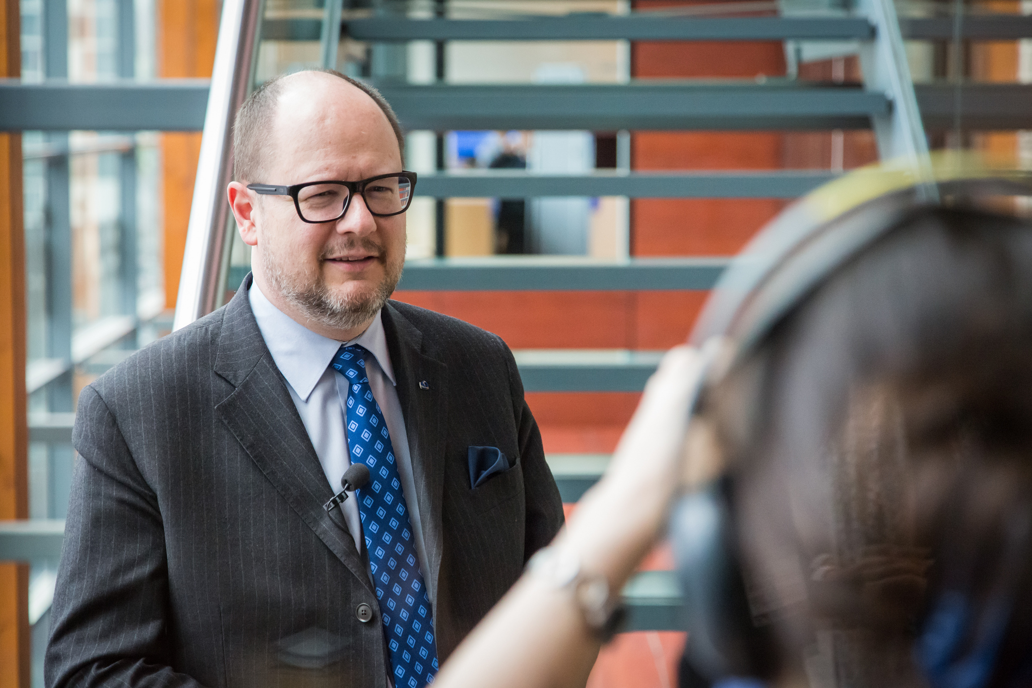 Samorządowcy solidaryzują się z prezydentem Gdańska