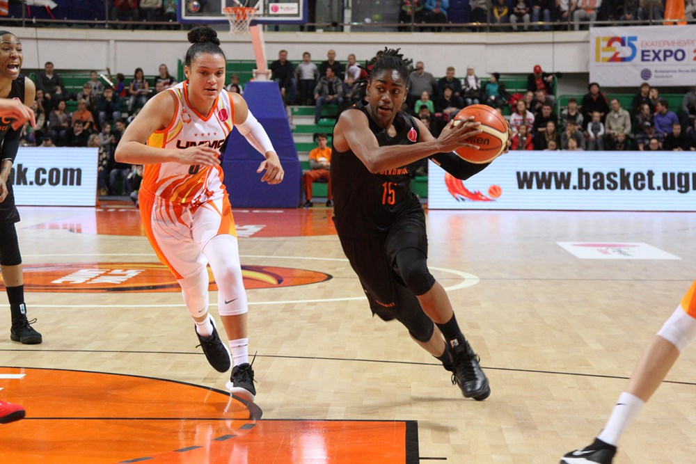 Koszykarki CCC podejmują mistrzynie Euroligi