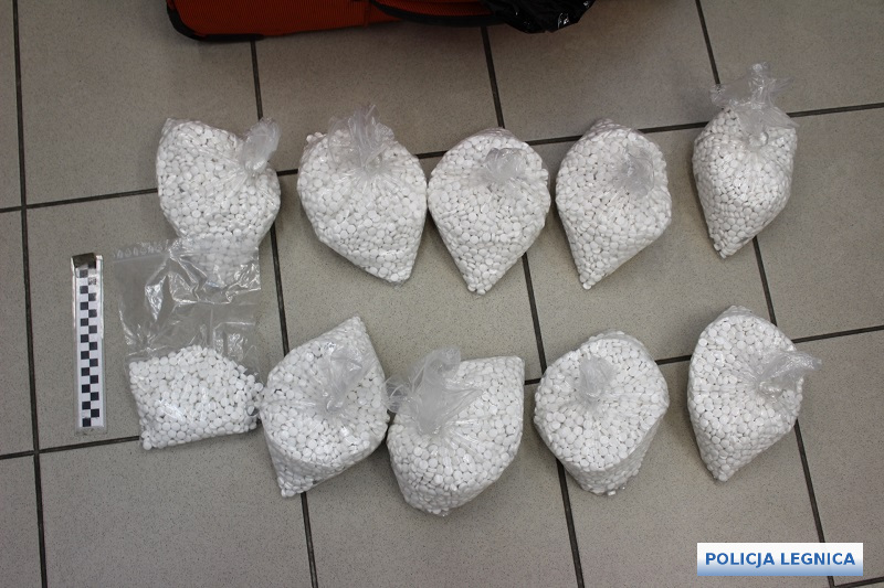 Znaleźli 12 kg narkotyków (FOTO)