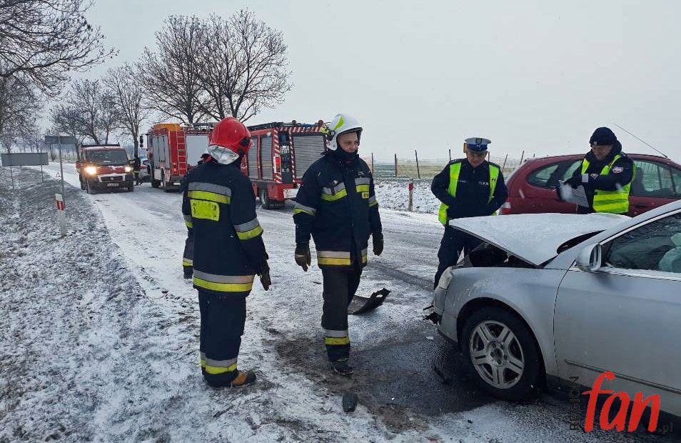 Zderzenie na wojewódzkiej. Czterolatek w szpitalu  (FOTO)
