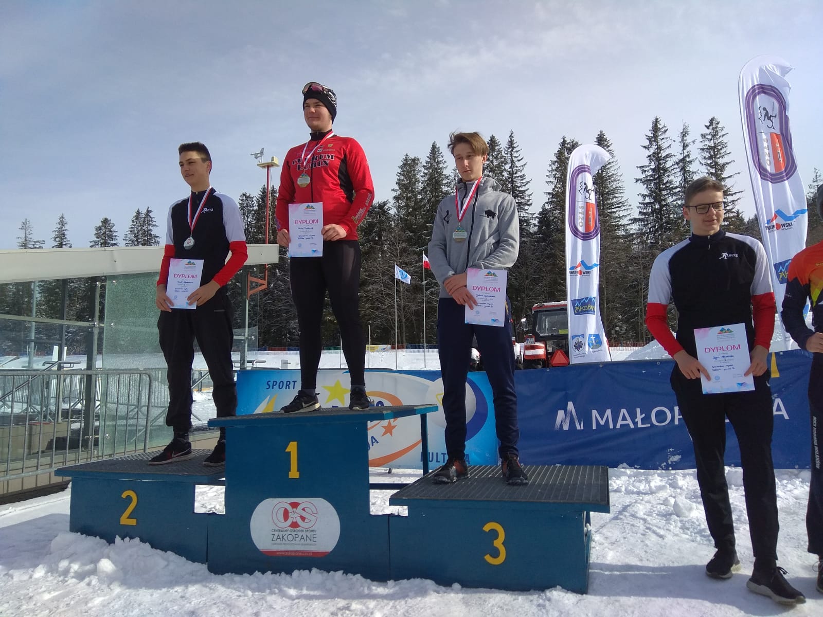 Grad medali łyżwiarzy