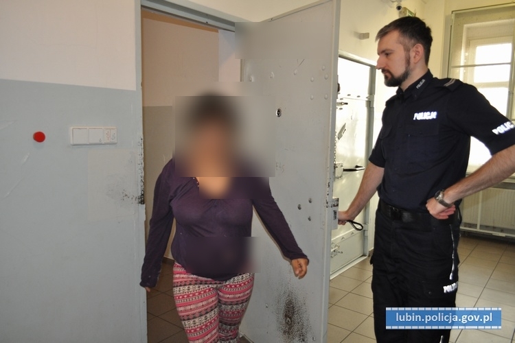 Złodziejka z wyrzutami sumienia. Ofierze zostawiła… czekoladę