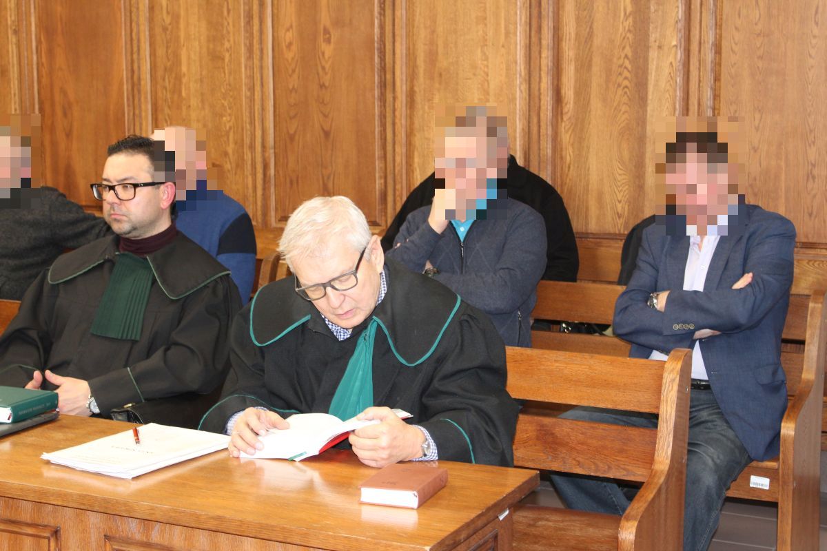 Oskarżeni emeryci wciąż nie usłyszeli wyroku (WIDEO)