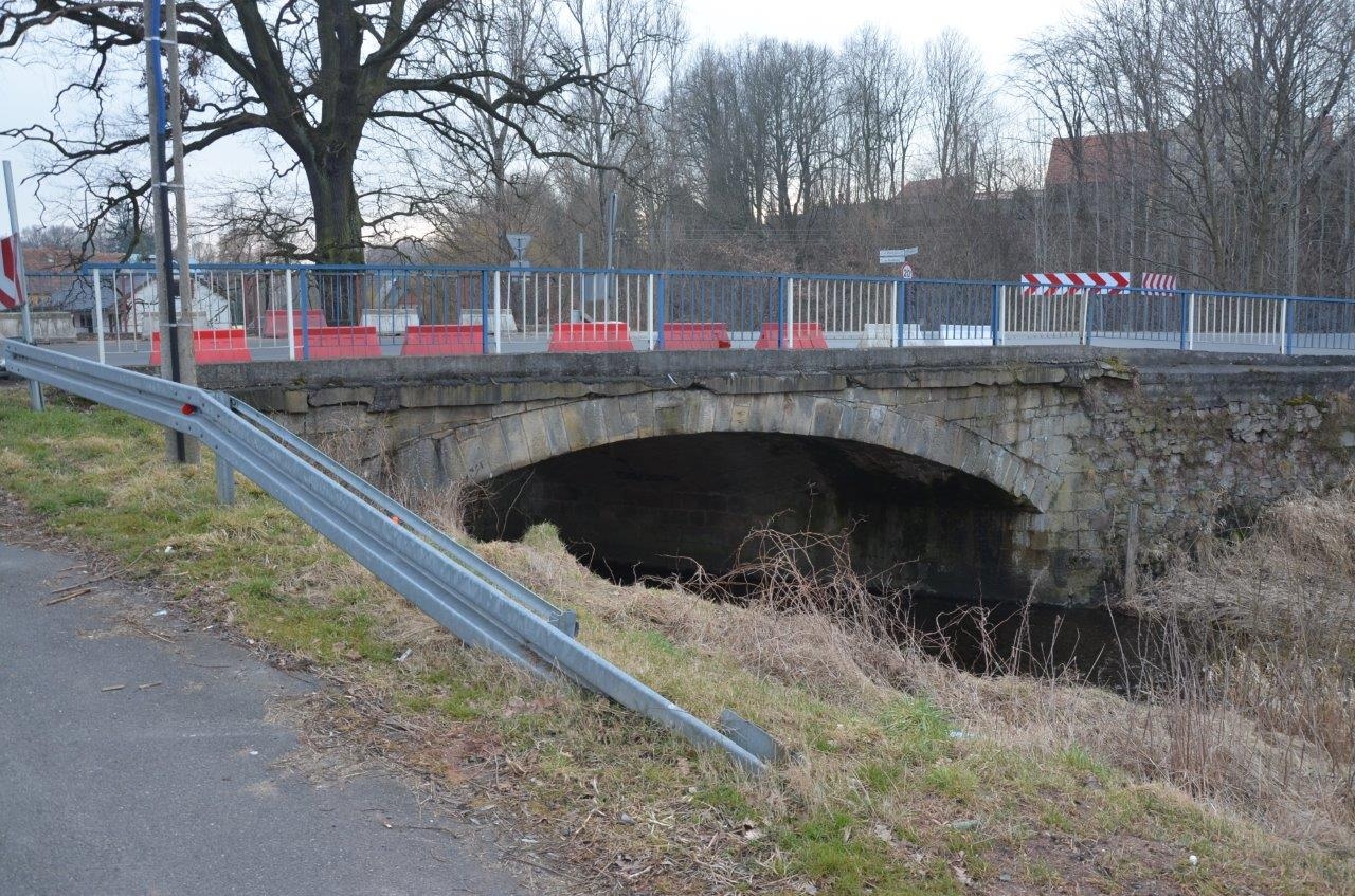 Remont mostu w Sędziszowej. Ze Złotoryi do Świerzawy przez… Jawor