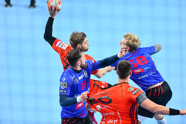 Miedziowi zostają w grze!