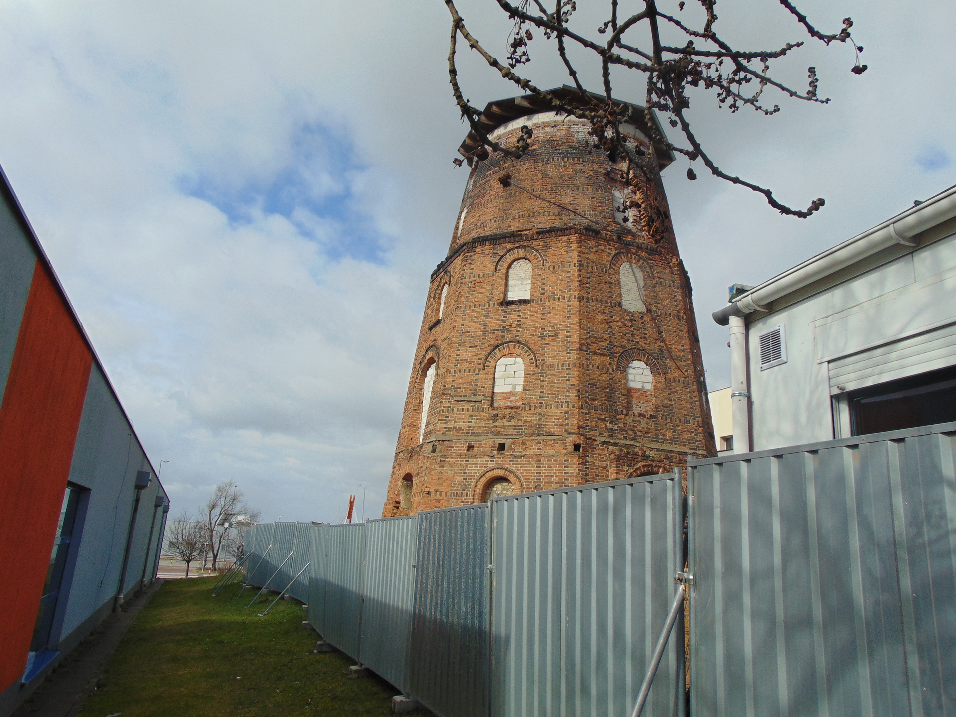 Trwa przebudowa wiatraka