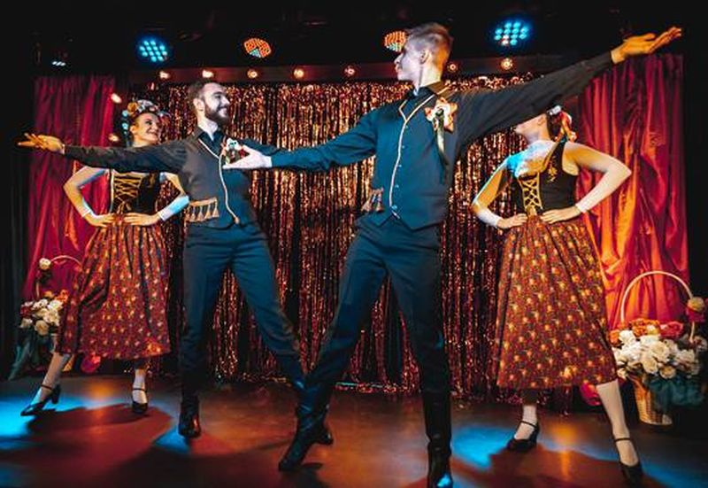 Węgierski taniec i śpiew