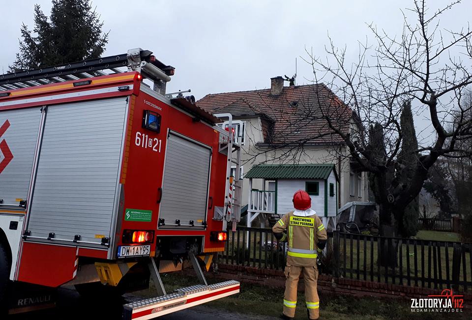 Zapaliła się sadza w kominie (FOTO)