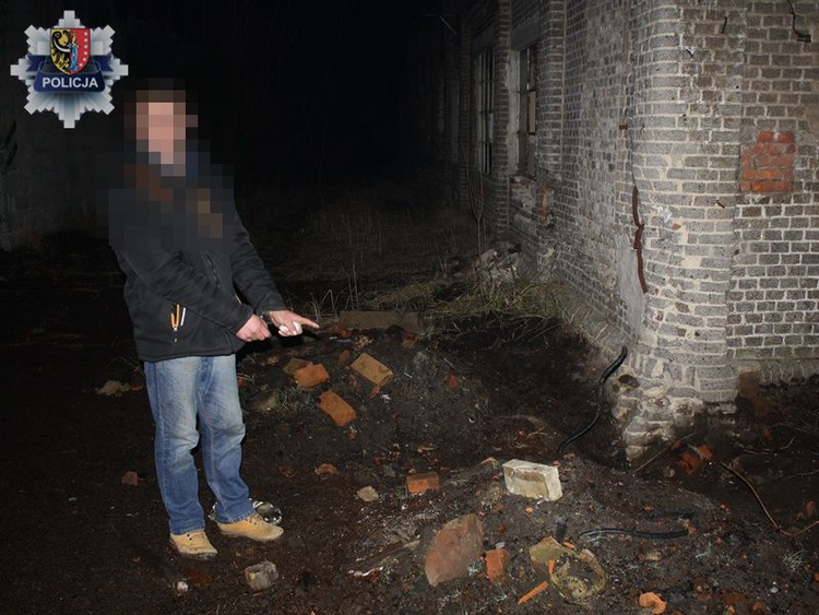 Odpowie za kilkanaście kradzieży złomu  