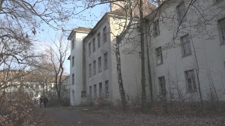 Szpital coraz bardziej przypomina scenerię z horroru (WIDEO)