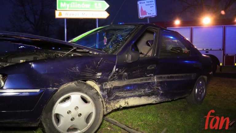 Zderzenie na trasie do Świerzawy (FOTO, WIDEO)