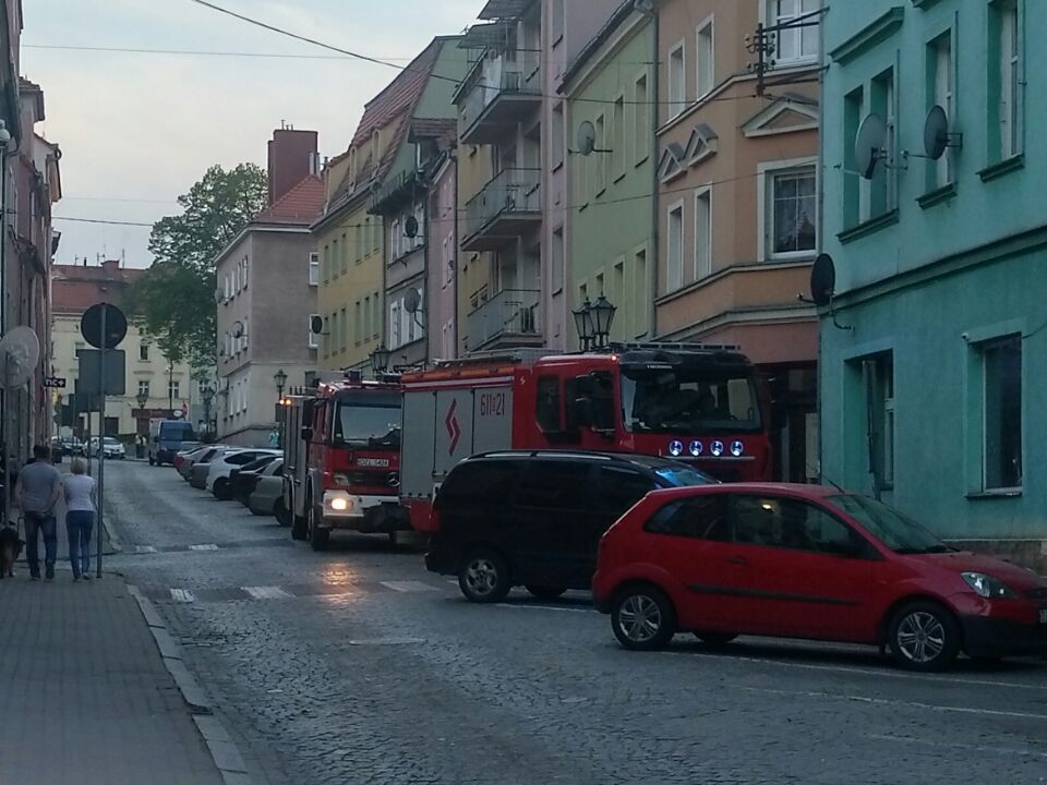 Czujnik czadu uratował życie lokatorom