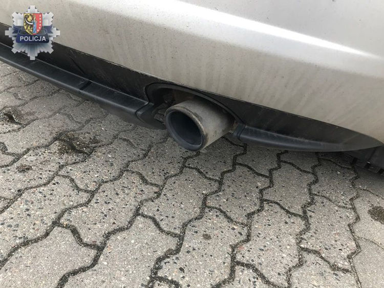 Policjanci na tropie smogu