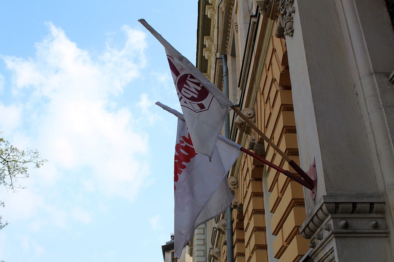 Szkoły i przedszkola w Legnicy świecą pustkami