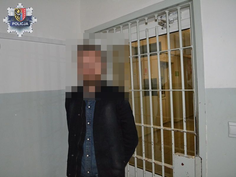 Długo nie cieszył się zdobyczą