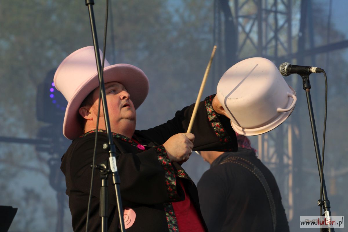 Koncertem upamiętnią Belushiego.