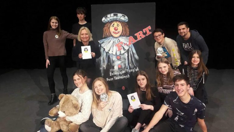 Sukces „Antraktu”