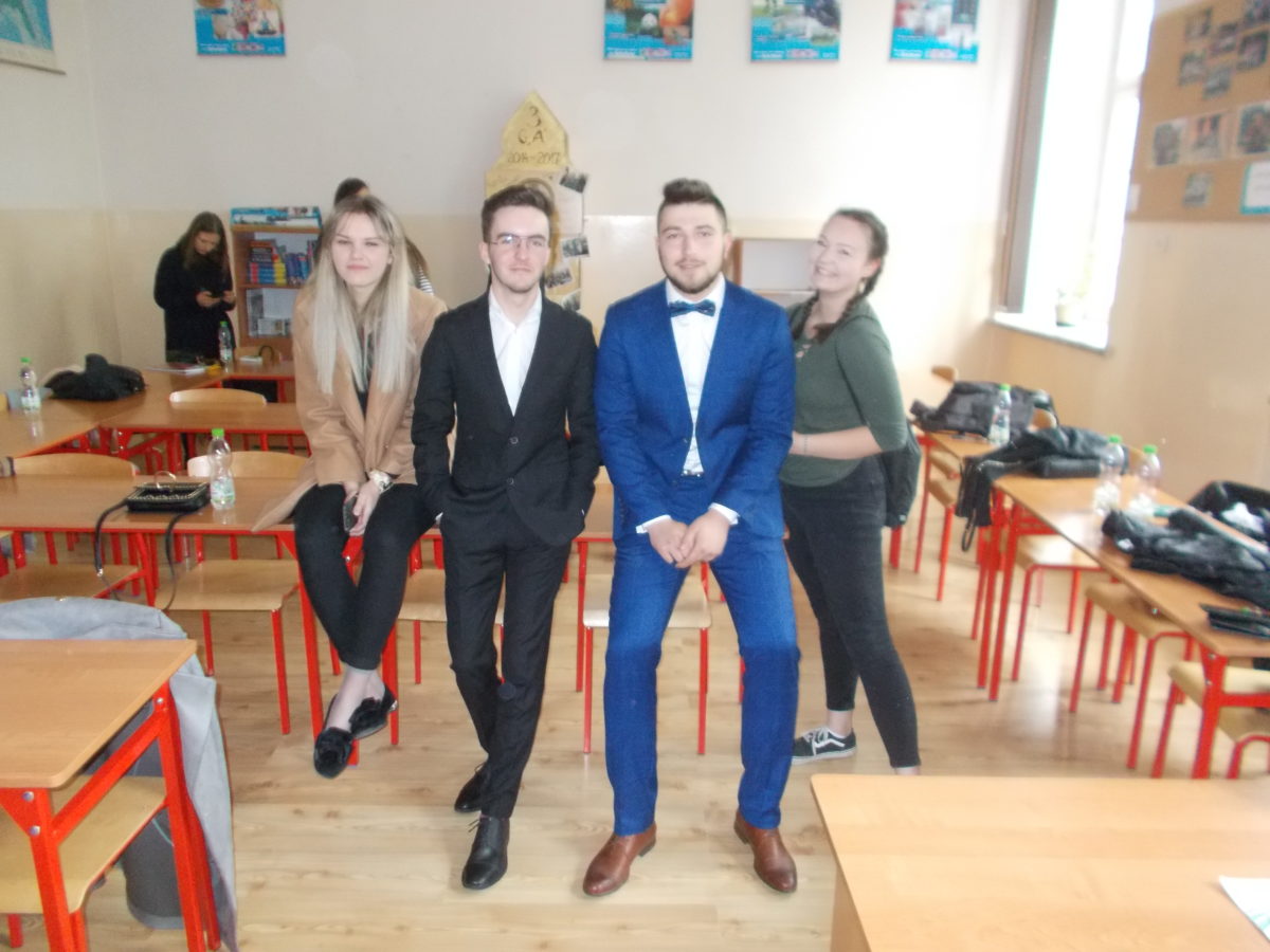 Rozpoczęły się matury. Dziś język polski i mało spodziewane „Dziady”