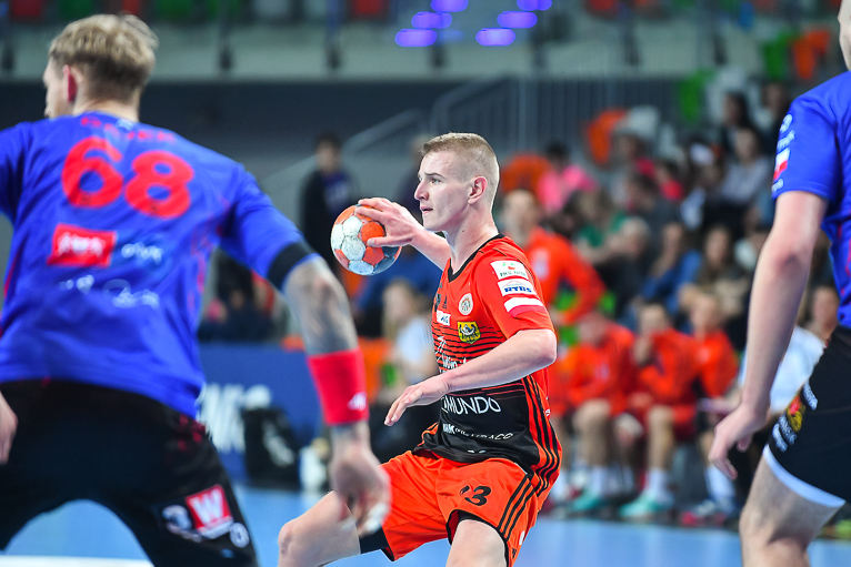 Zagłębie przegrało z Wybrzeżem (FOTO)