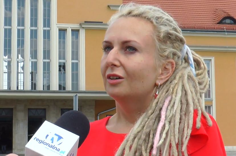 Jak specjalistka od kolei na kolei zarobiła