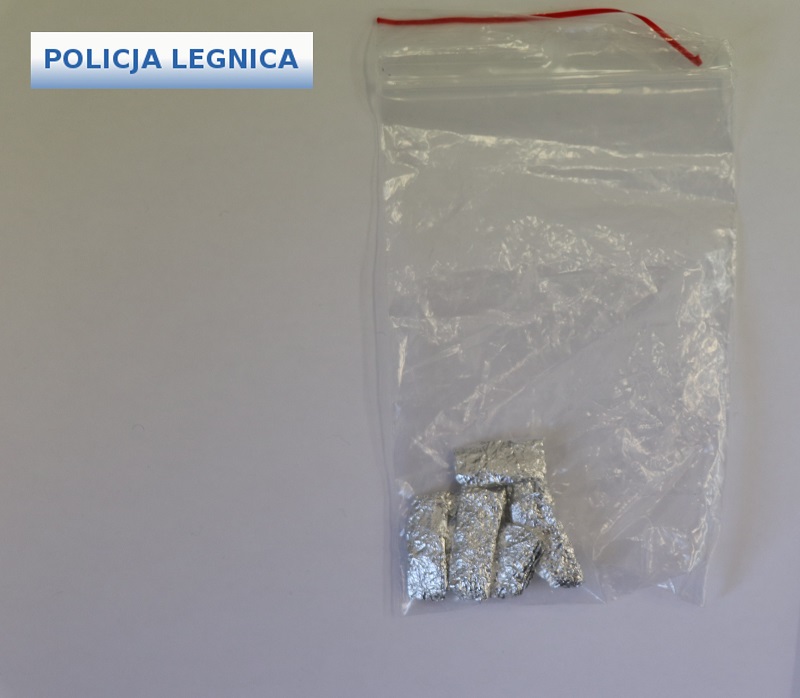 Jechali kradzionym autem i z narkotykami (FOTO, WIDEO)