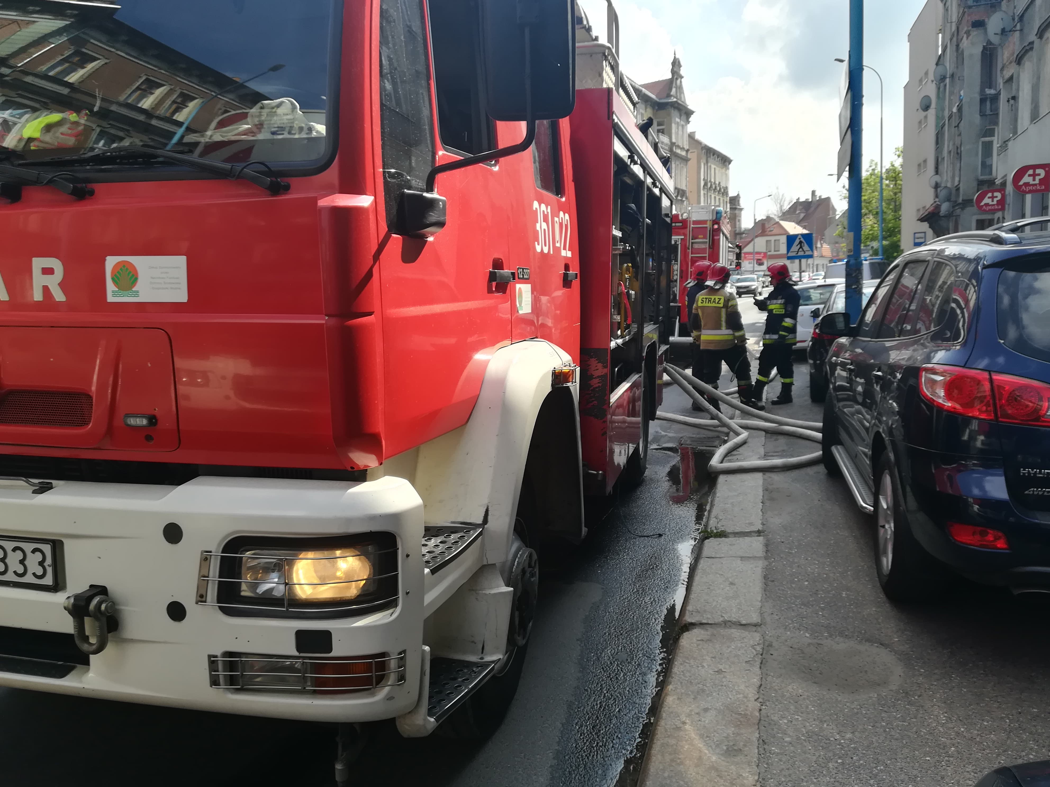 Pożar mieszkania na Złotoryjskiej (FOTO)