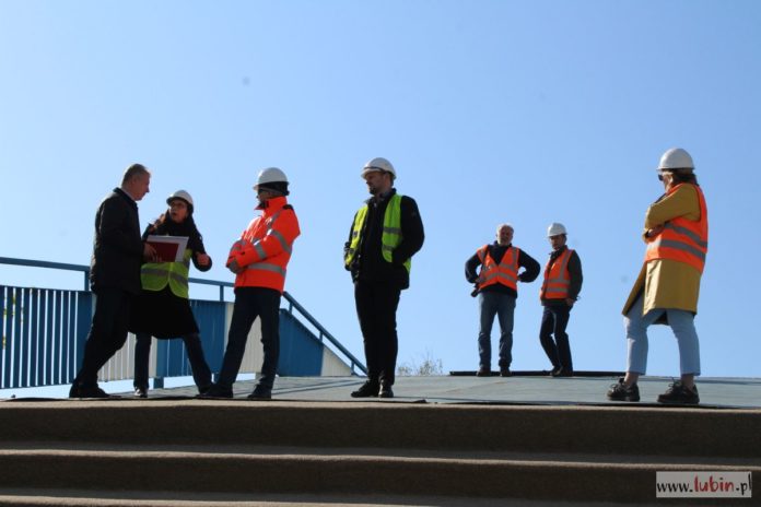 Przyszłość kładki nadal niewiadoma