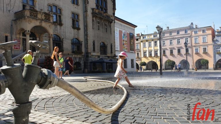 Trochę wody dla ochłody (FOTO)