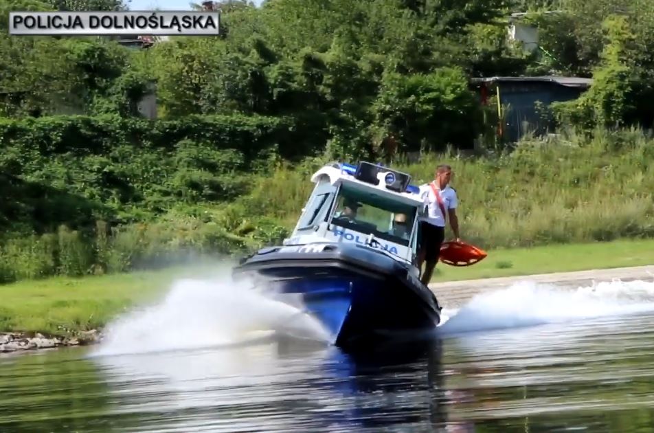 Bezpieczny wypoczynek nad wodą